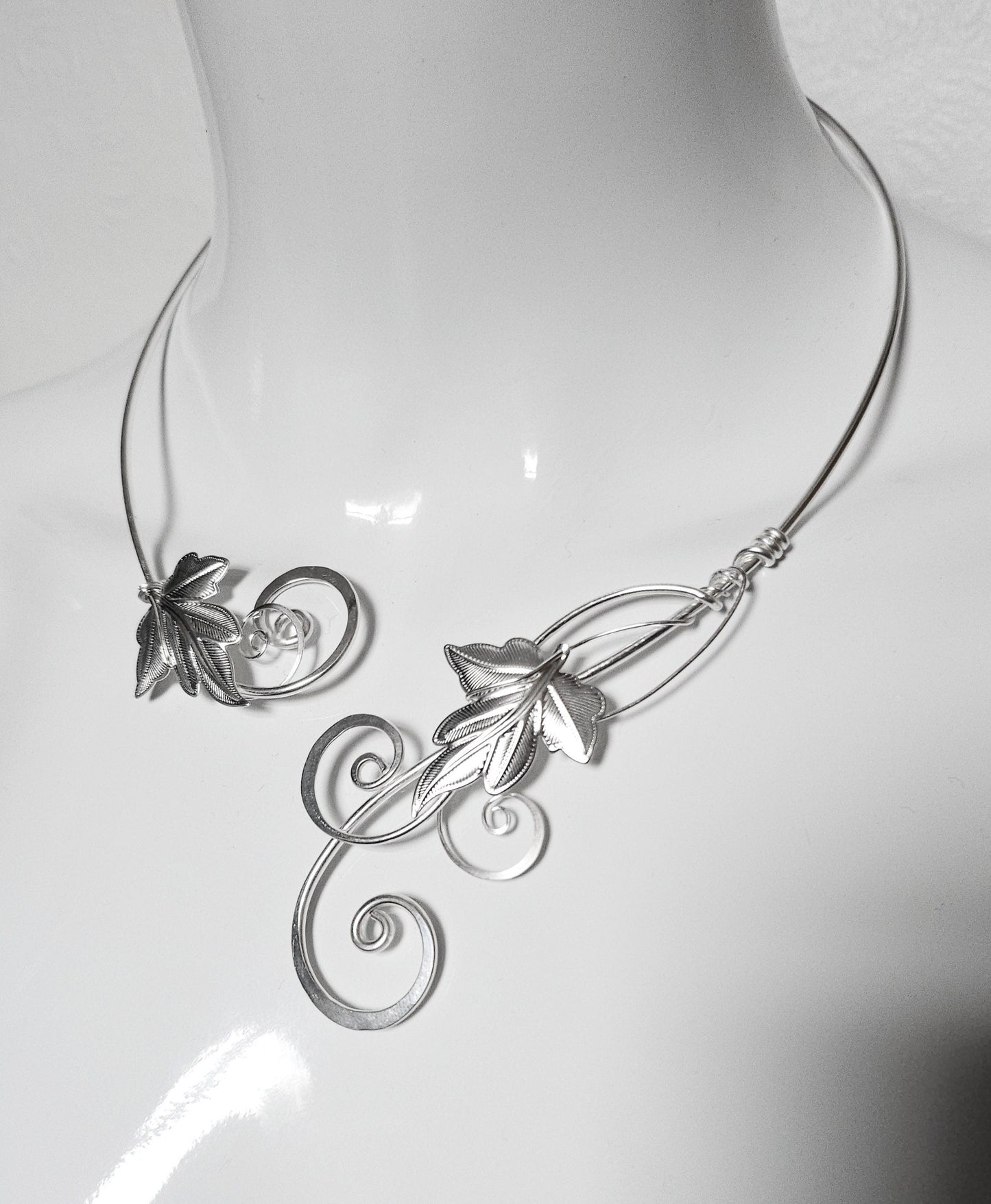 Silver ivy necklace, elven leaf statement collar, elven wedding torc