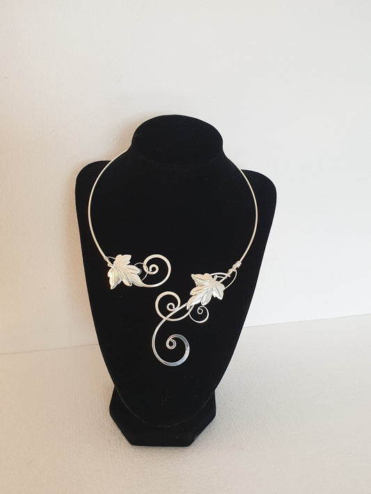 Silver ivy necklace, elven leaf statement collar, elven wedding torc